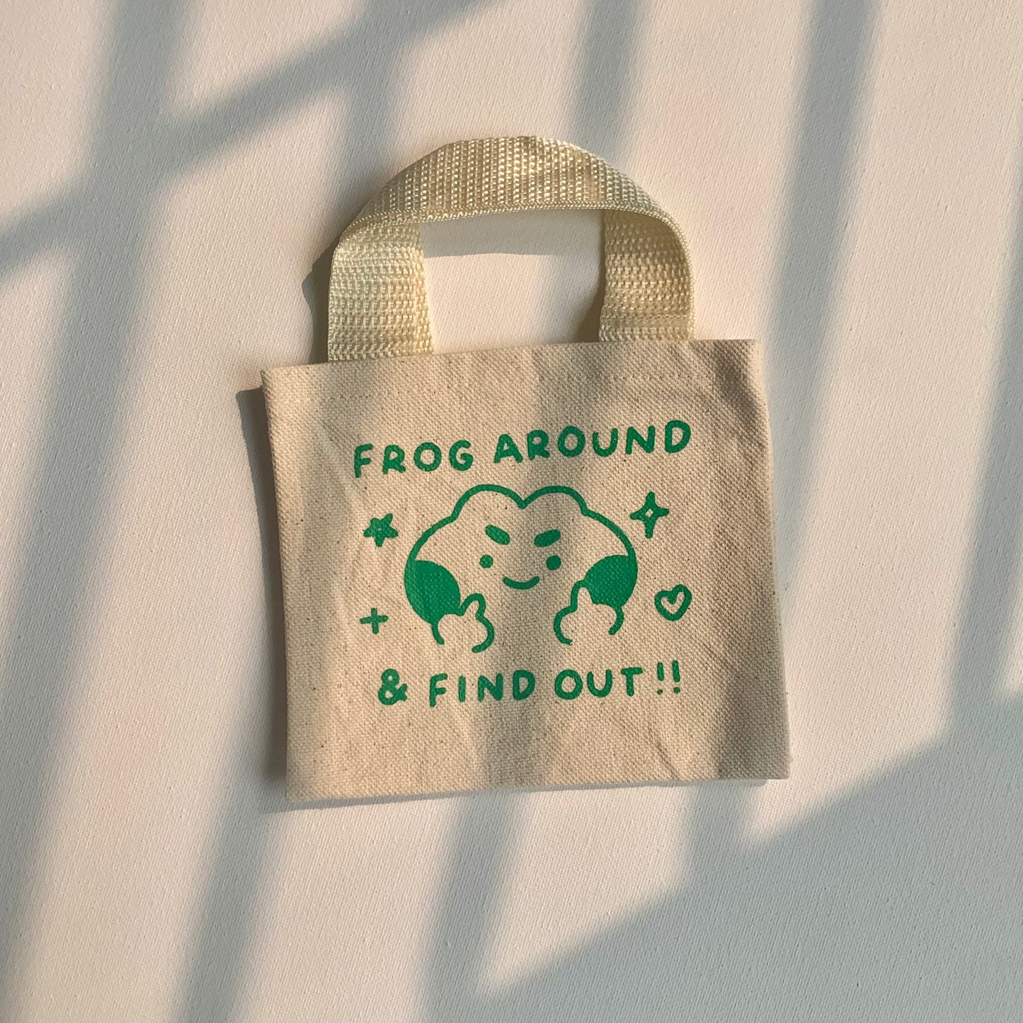 frog around & find out mini tote bag