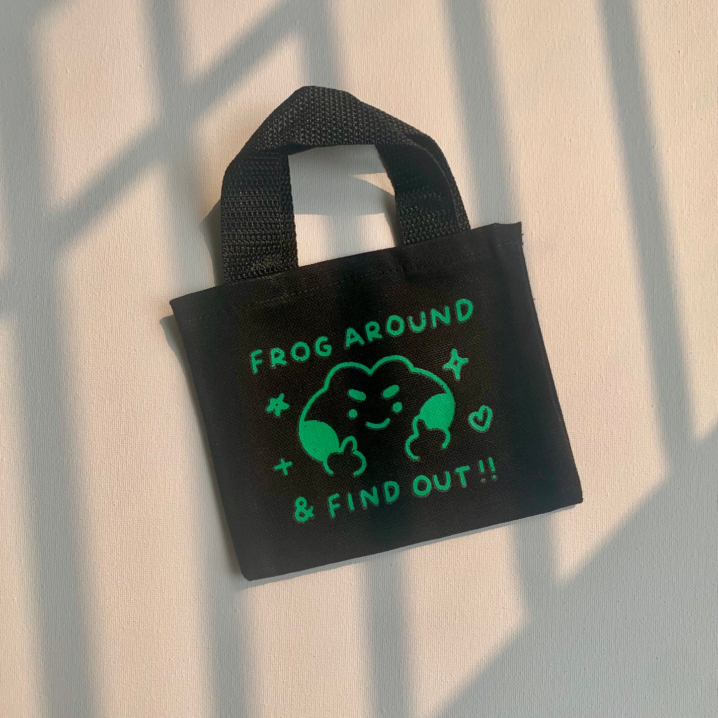 frog around & find out mini tote bag